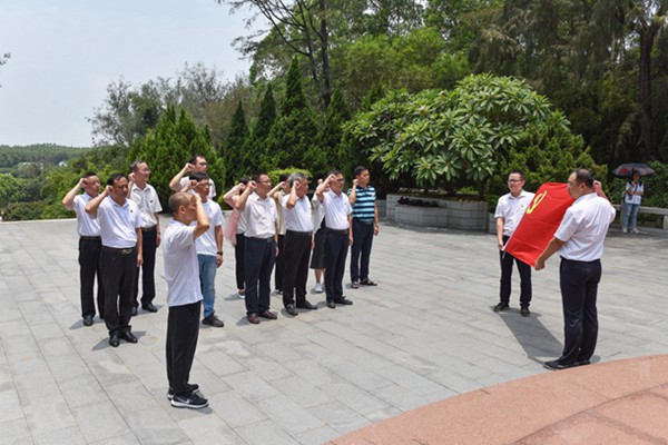 國家能源集團雁石發電公司組織黨員前往谷文昌紀念館開展主題黨日活動