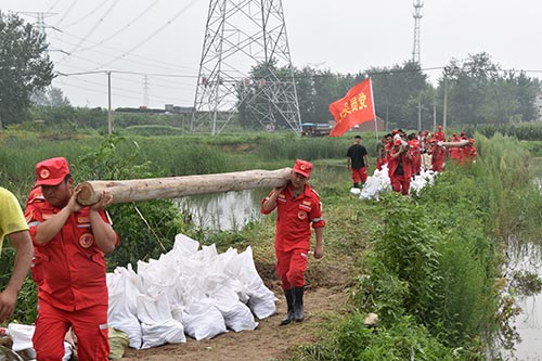 中國安能第二工程局常州分公司連續處置盱眙多處險情