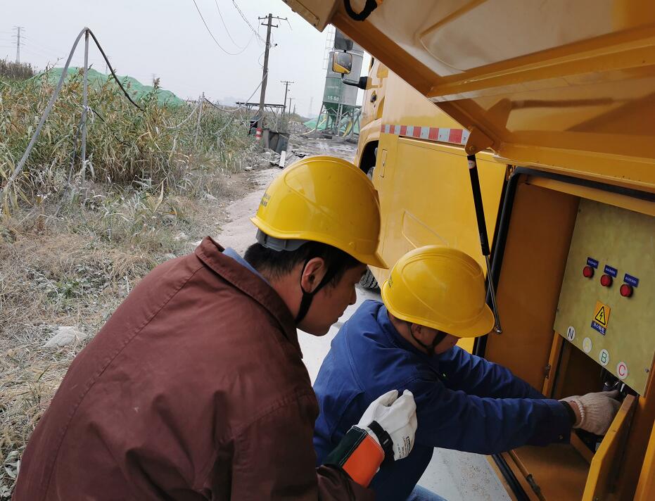 國網慈溪市供電公司為慈溪-杭州灣新區四季度重大項目集中開工儀式保電護航