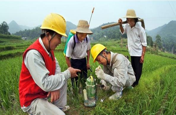 國網湘潭供電公司：進村入戶解民憂 精準扶貧暖人心　　