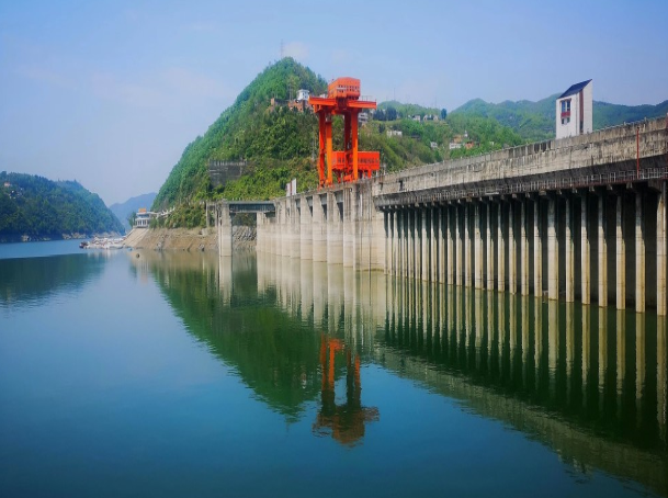 水自瀛湖來——寫在安康水電站投產發電三十周年之際