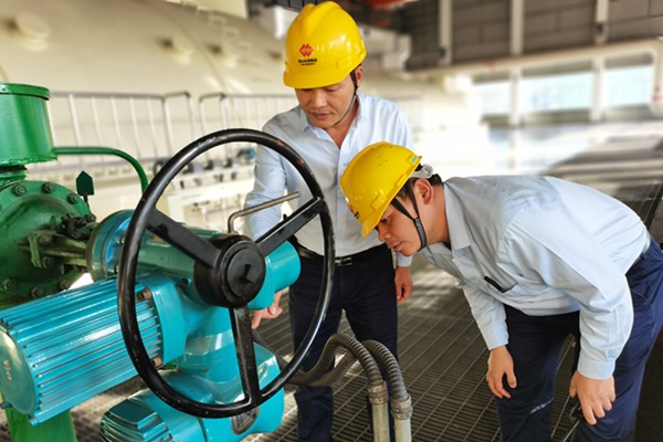 國家能源集團雁石發電公司互幫互學提技能補短板