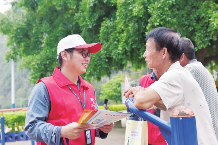 廣西崇左供電局聯防山火 共護青山