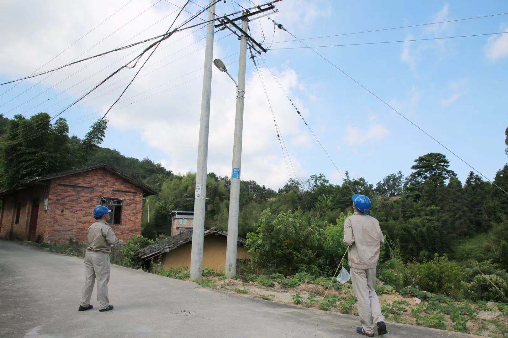 國網福建延平區供電公司：排查隱患 護航群眾用電安全