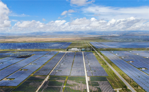 深圳援疆光伏扶貧電站發電超億千瓦時 效益逾千萬元