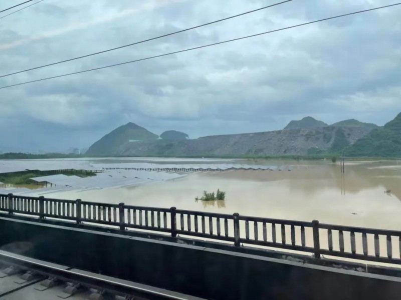 地面電站秒變漂浮電站，又一光伏電站被水淹！