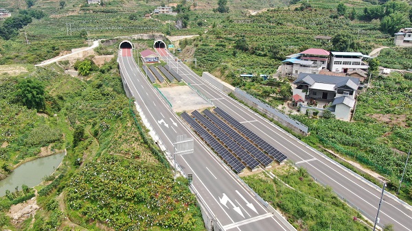 全國首個“交通全場景友好型”分布式光儲項目全線成功并網運行