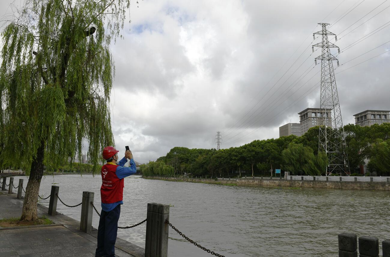 臺風來襲、疫情突起 余姚供電全力筑牢“雙防線”