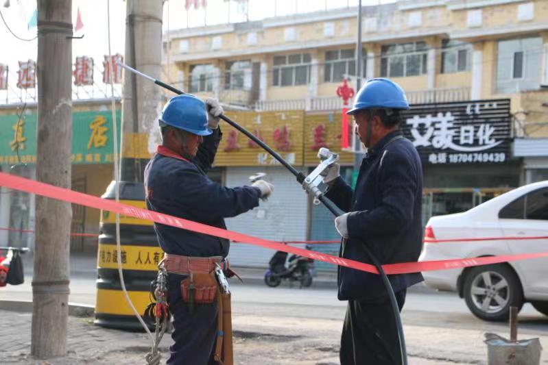 興和供電公司實施城網改造升級　備戰冬季用電高峰