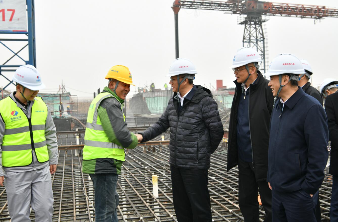 中國電建黨委副書記、總經(jīng)理王斌赴基層開展安全生產(chǎn)督導(dǎo)并調(diào)研