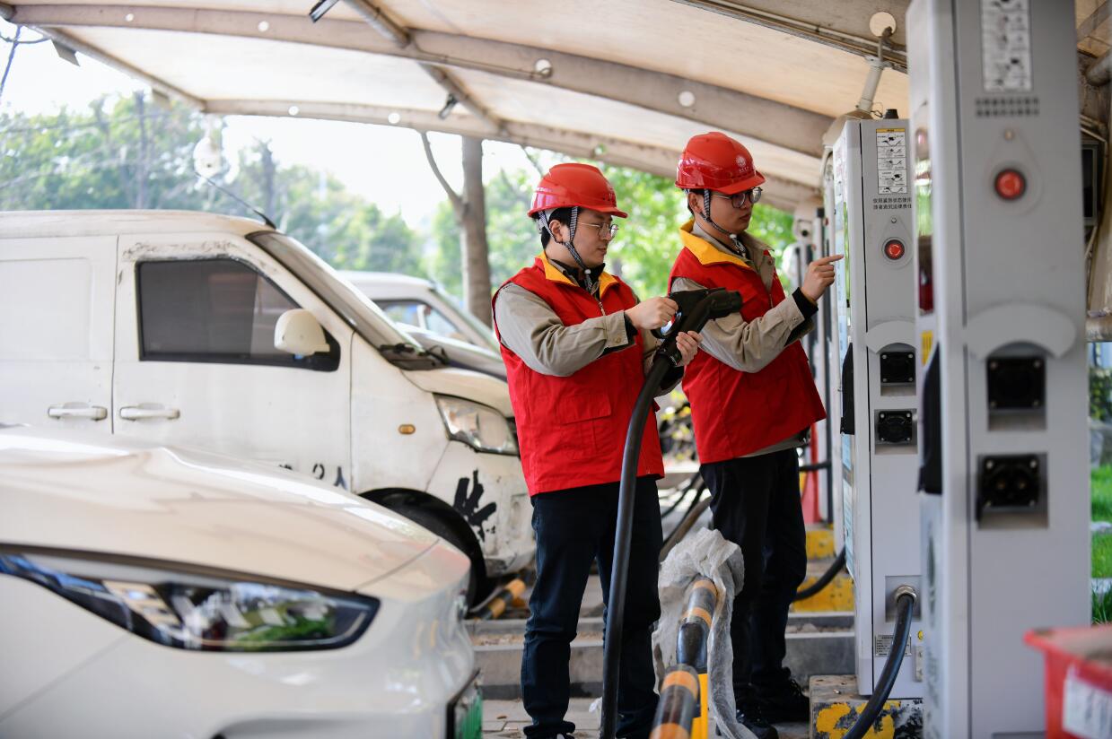 國網余姚市供電公司“電等樁”助力綠色出行 實力應對新能源汽車激增