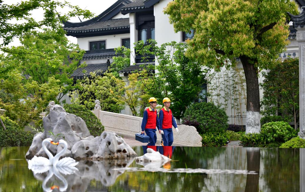 國網余姚市供電公司電力服務走在前 “五一”旺季迎客來