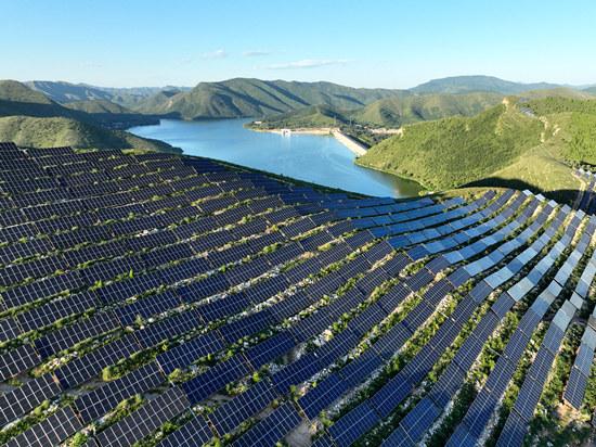 國網唐山供電公司描繪重工業城市低碳轉型新圖景