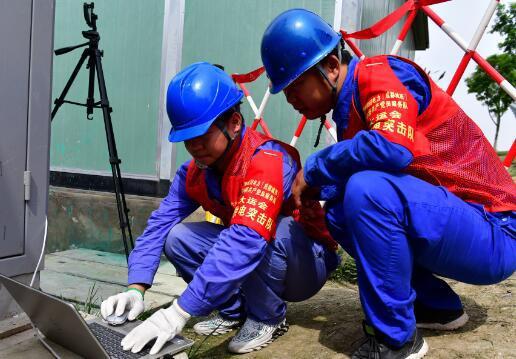 成都大運(yùn)會閉幕式場館供電線路“自愈系統(tǒng)”上線