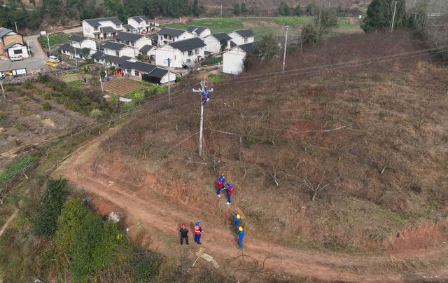 四川電力全面加強農村電力保障迎接返鄉潮