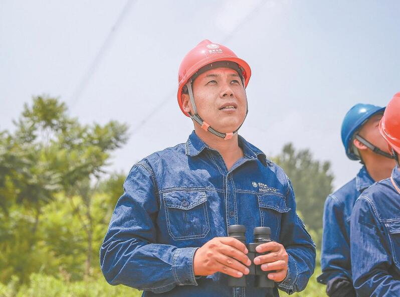 【國網特等勞模】陶留海：走在特高壓帶電作業技術前沿