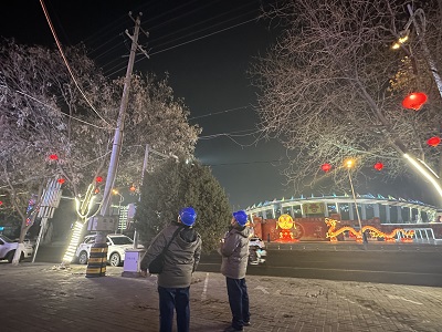 巴彥浩特供電公司：花燈璀璨映駝鄉 元宵保電不停歇