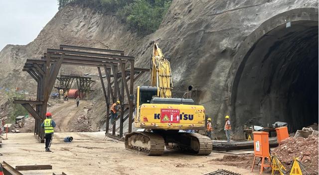 貴州首個抽水蓄能電站建設正酣